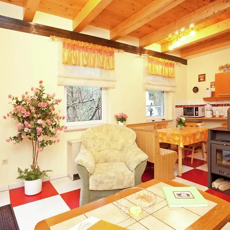 Holiday home With Terrace In Fehrow Schmogrow