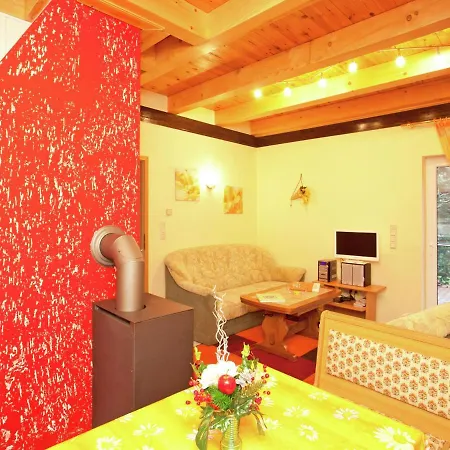 Holiday home With Terrace In Fehrow Schmogrow