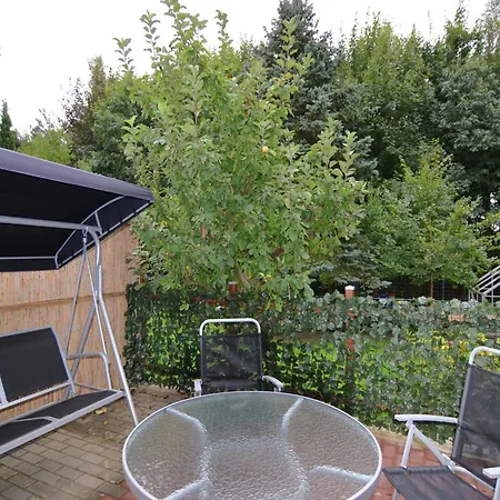 Waldblick Forest Retreat * Schmogrow