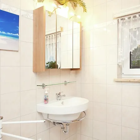 Holiday home With Terrace In Fehrow *